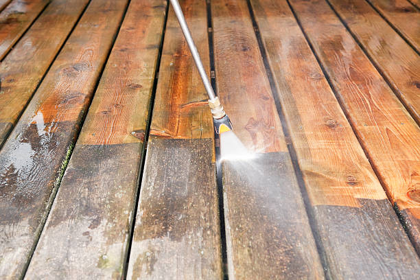 Best Pressure Washing Estimates  in Algoma, WI